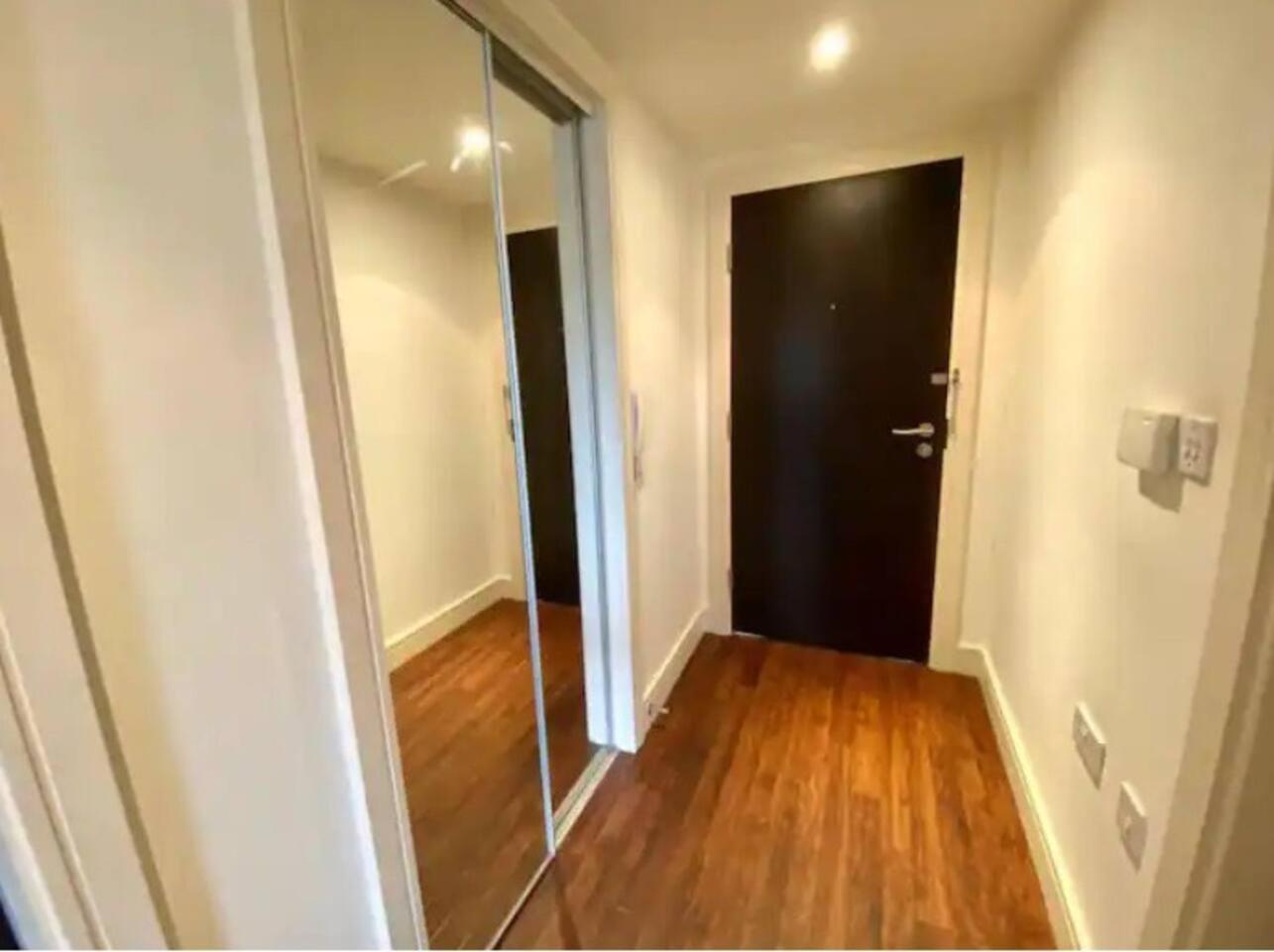 Lovely 1 Bedroom Apartment With Free Parking & Gym Kirkburton Eksteriør bilde